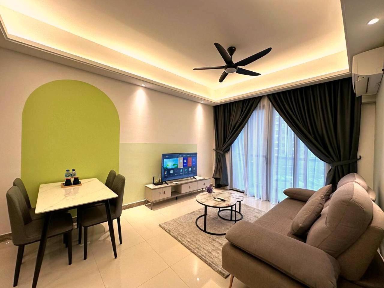 R&F Princess Cove Jb Apartment Suites By Sc Homestay 新山 外观 照片
