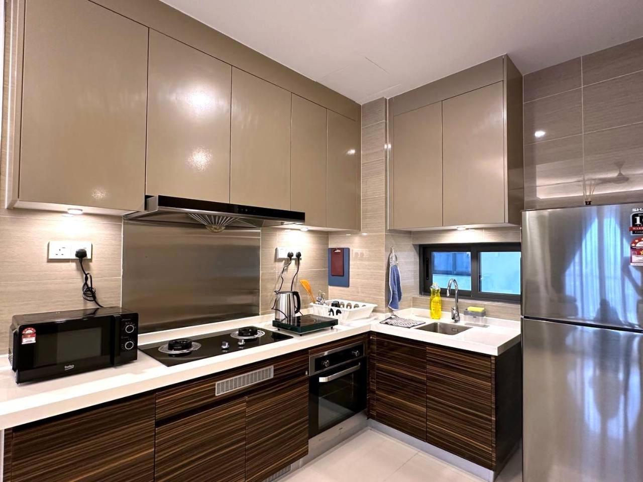 R&F Princess Cove Jb Apartment Suites By Sc Homestay 新山 外观 照片