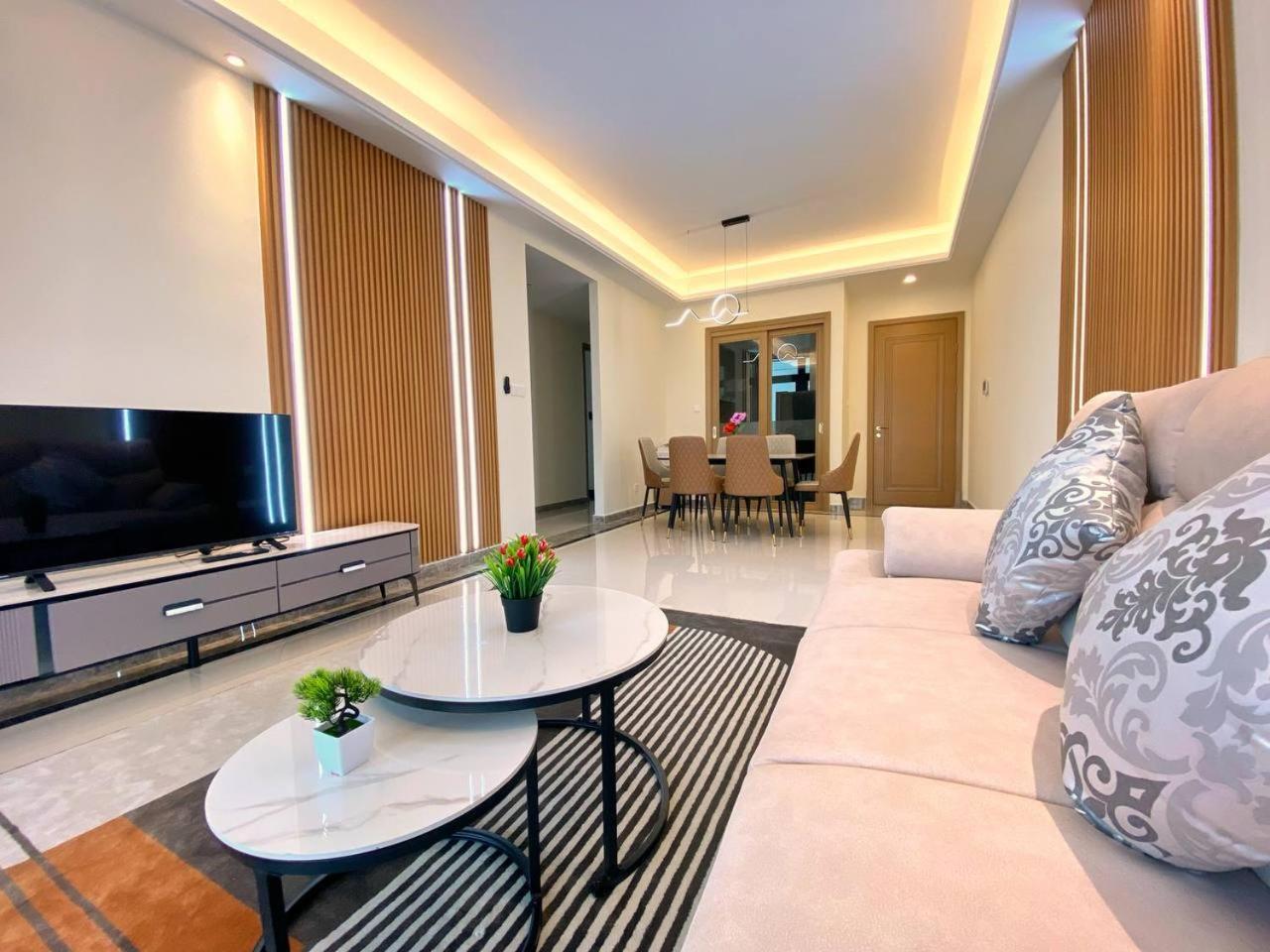 R&F Princess Cove Jb Apartment Suites By Sc Homestay 新山 外观 照片